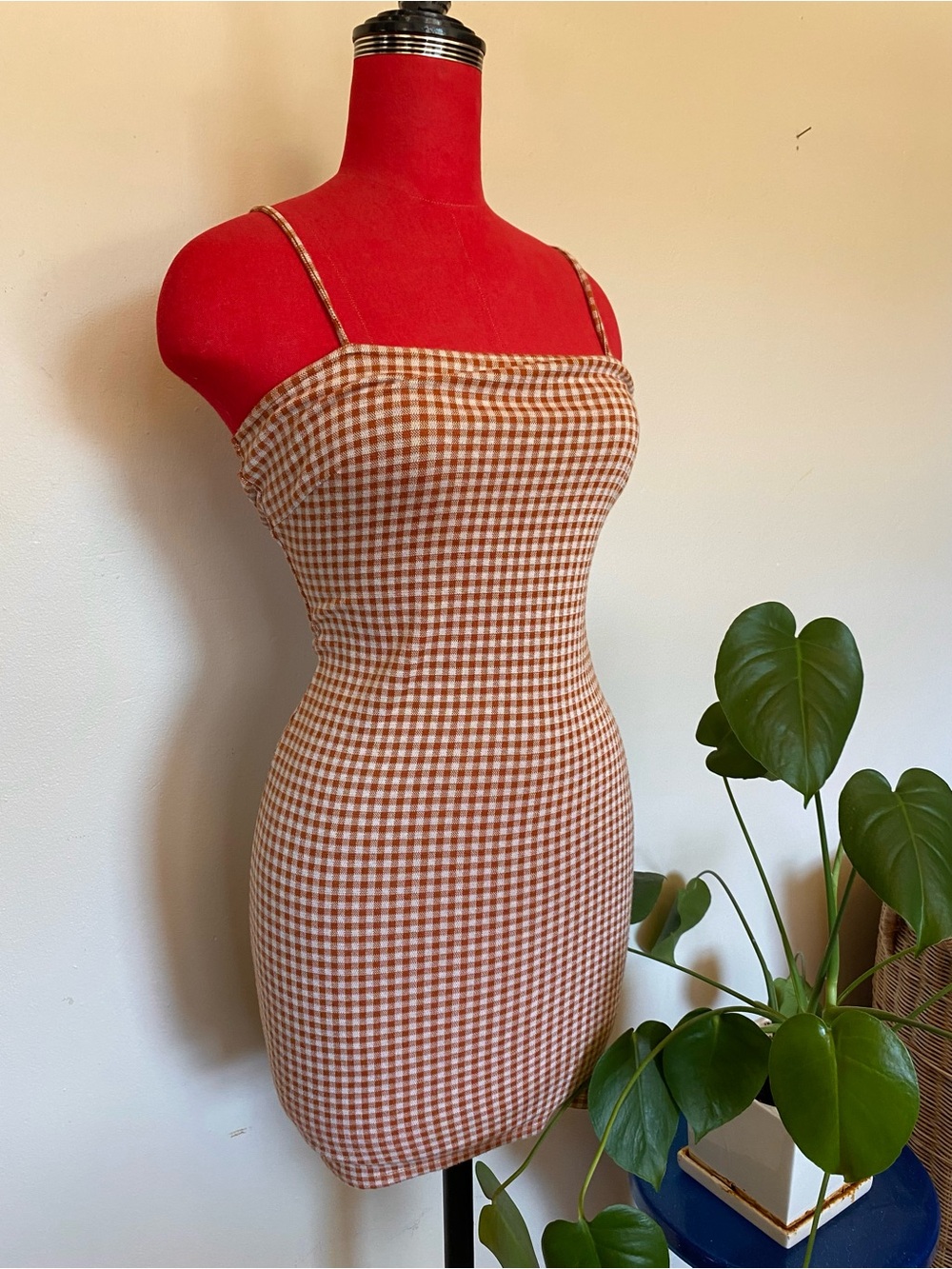 🤎 Brown Gingham Spaghetti-Strap Dress 🤎